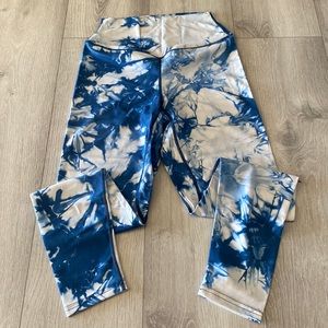 Balance Athletica OG Aura Tie Dye Leggings - Blue